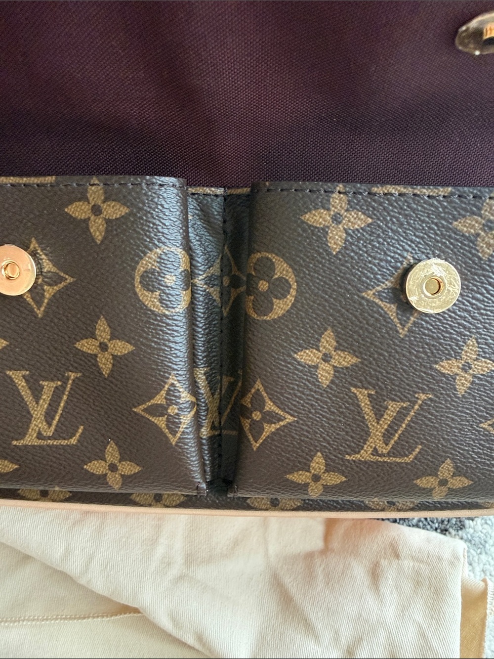 Louis Vuitton Monogram Canvas Brown Crossbody with Natural Vachetta Trim - Picture 6 of 16